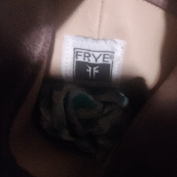 Frye - Picture 2 of 2